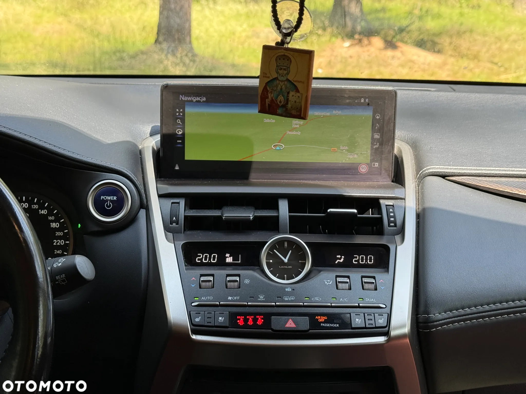 Lexus NX - 7
