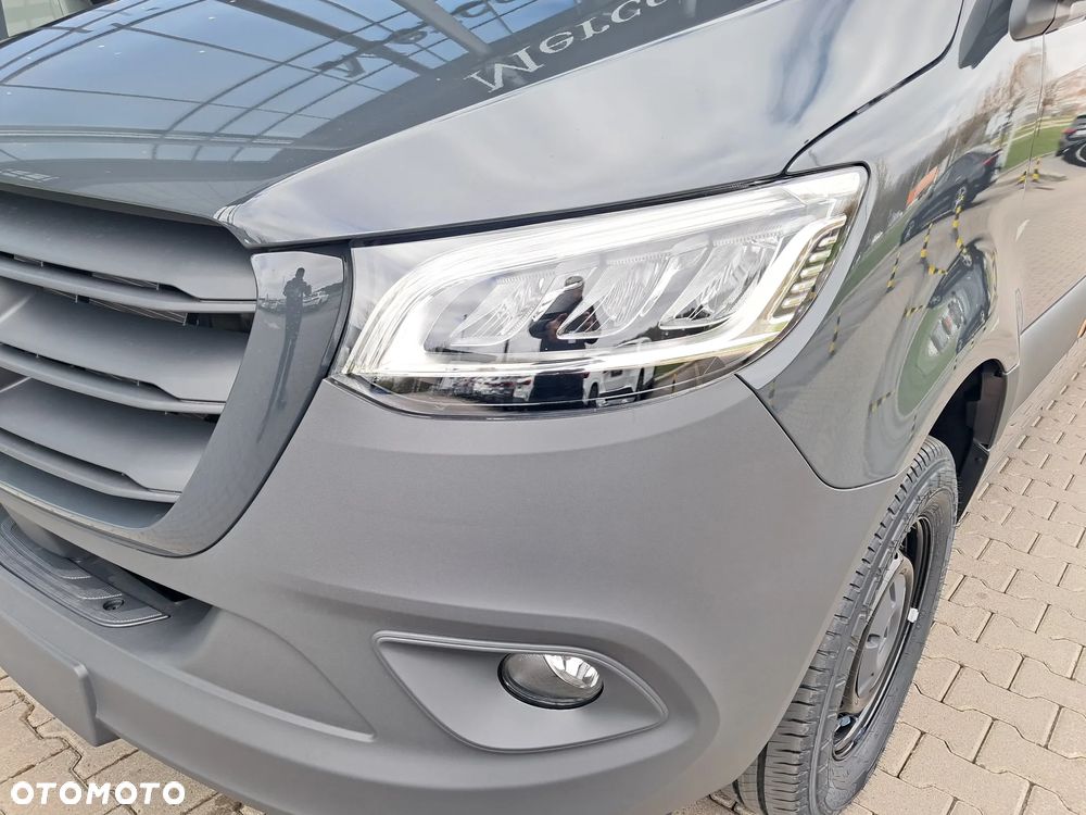 Mercedes-Benz Sprinter 319 CDI Furgon PRO długi 4325 mm L3H2 - 4