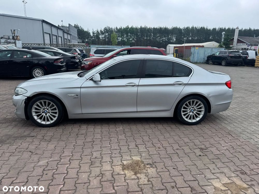 BMW Seria 5 535i - 7