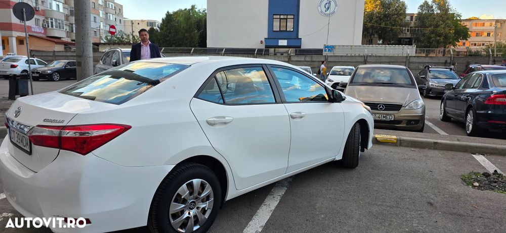 Toyota Corolla 2015 photo 2