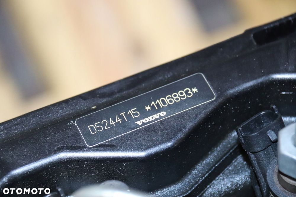 VOLVO V70 S80 XC70 V60 S60 XC60 2.4 D4 / D5 SILNIK D5244T15 - 8