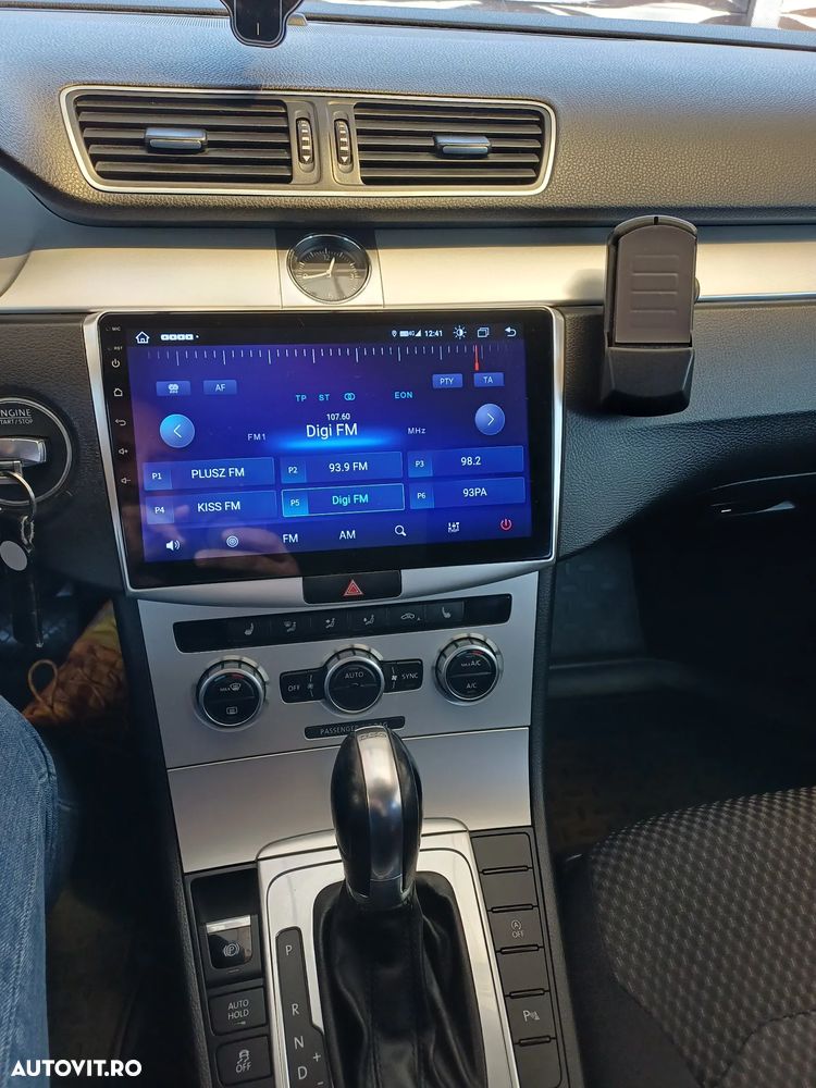 Volkswagen Passat 2.0 TDI Blue TDI DSG Comfortline - 7