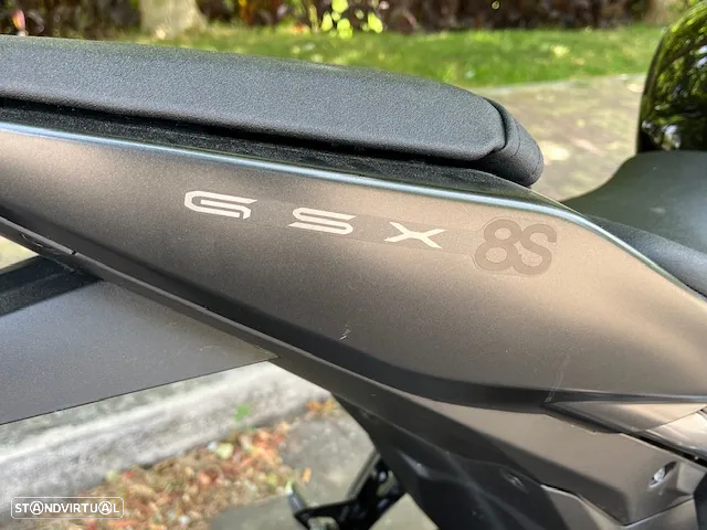 Suzuki GSX 8 S - 6