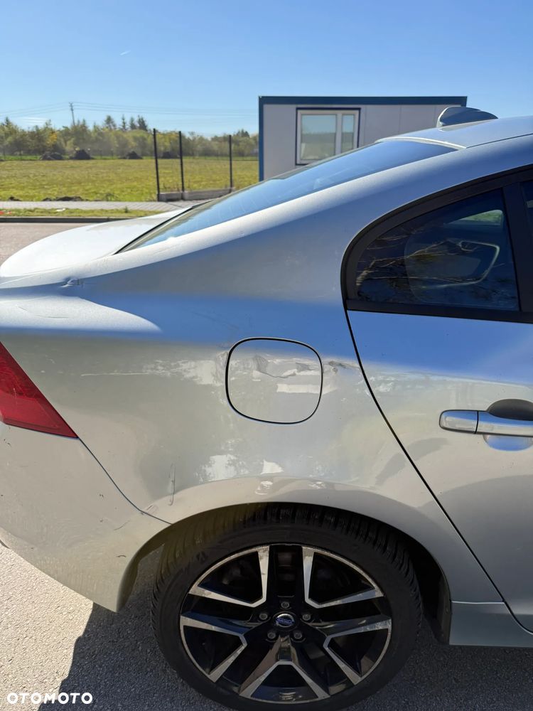 Volvo S60 - 11