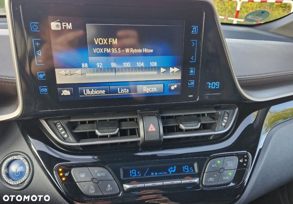 Toyota C-HR 1.8 Hybrid Prestige - 20