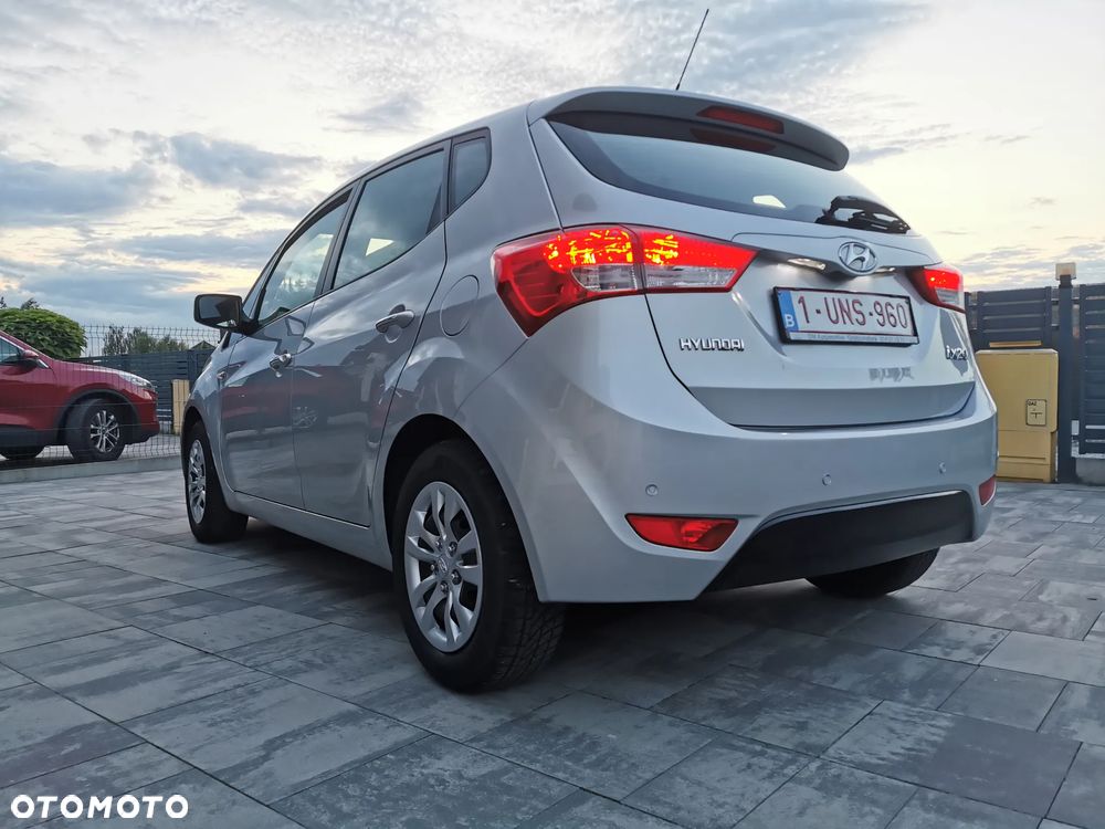 Hyundai ix20 1.4 Comfort - 20