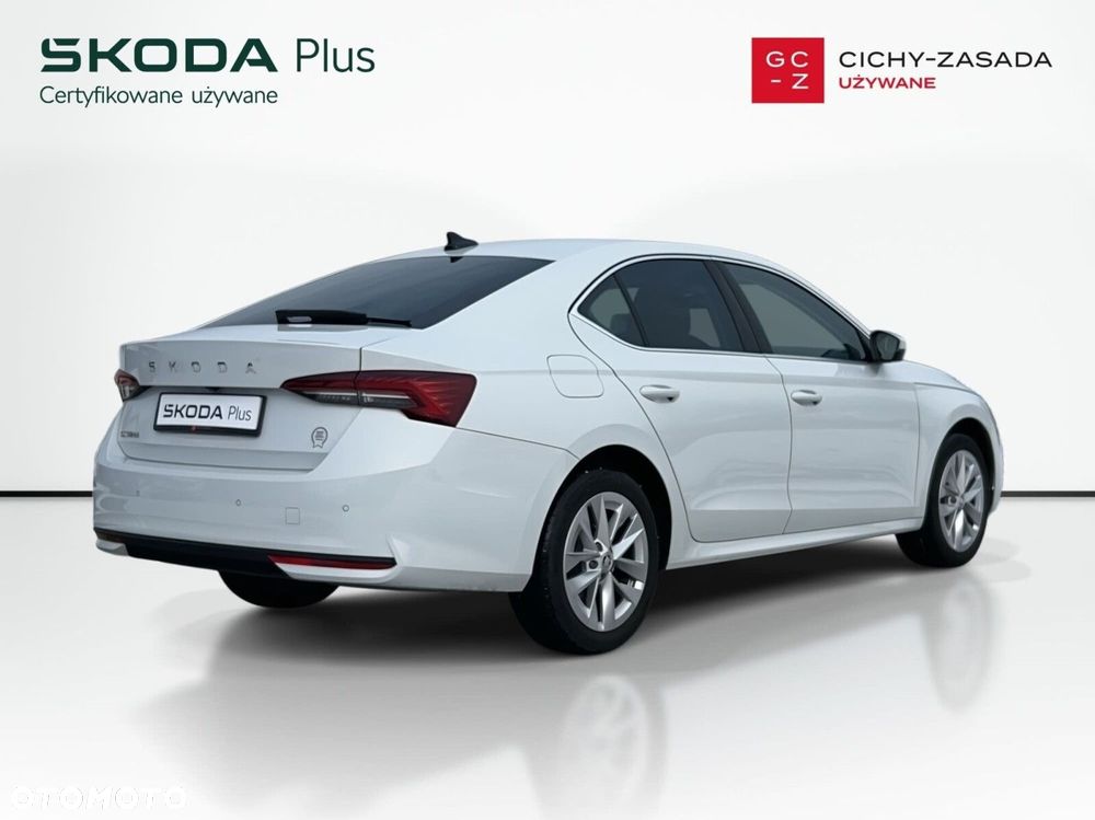 Skoda Octavia 2.0 TDI Selection DSG - 6