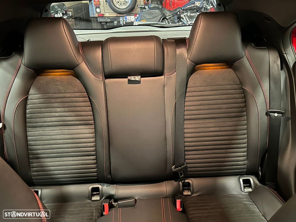 Mercedes-Benz A 160 CDI AMG Line - 30