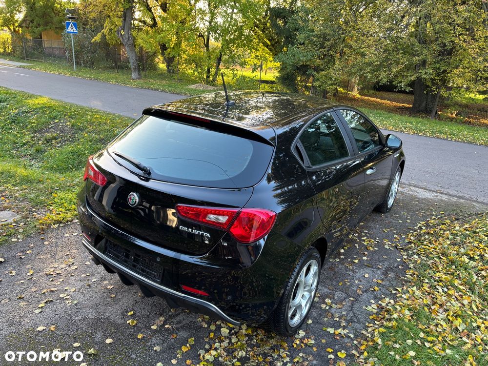 Alfa Romeo Giulietta 1.4 TB 16V Lusso Ti - 8