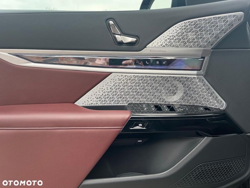 BMW Seria 7 - 15