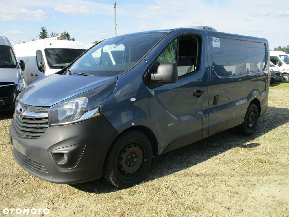Opel Vivaro - 1