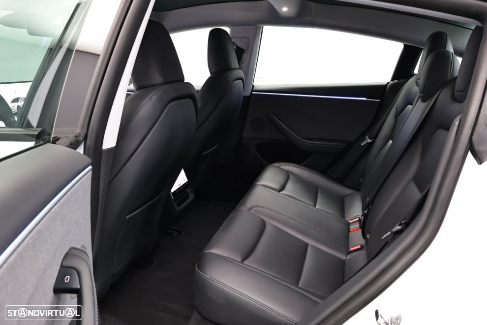 Tesla Model 3 Tração Traseira Standard - 29