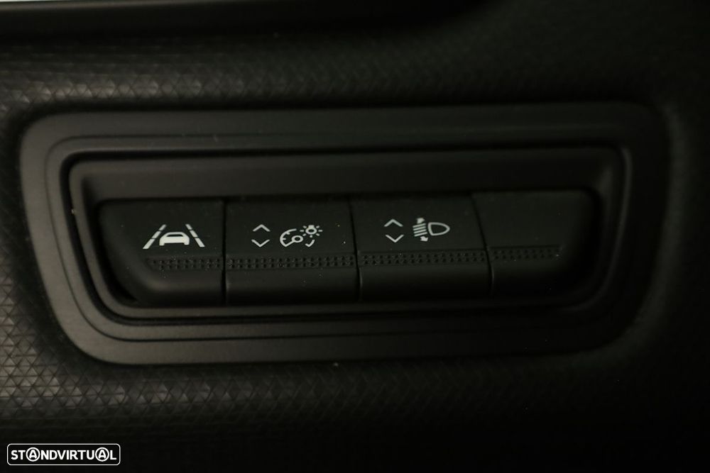 Mitsubishi Colt 1.0 MPI-T Launch Edition - 19