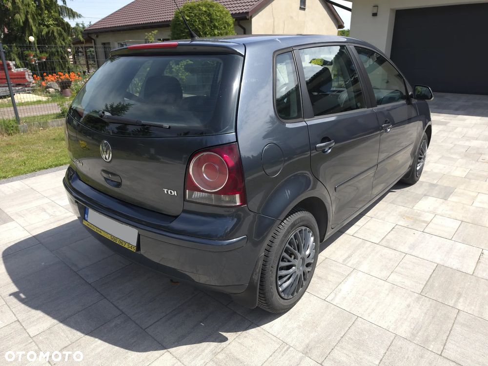 Volkswagen Polo 1.4 TDI Trendline - 8