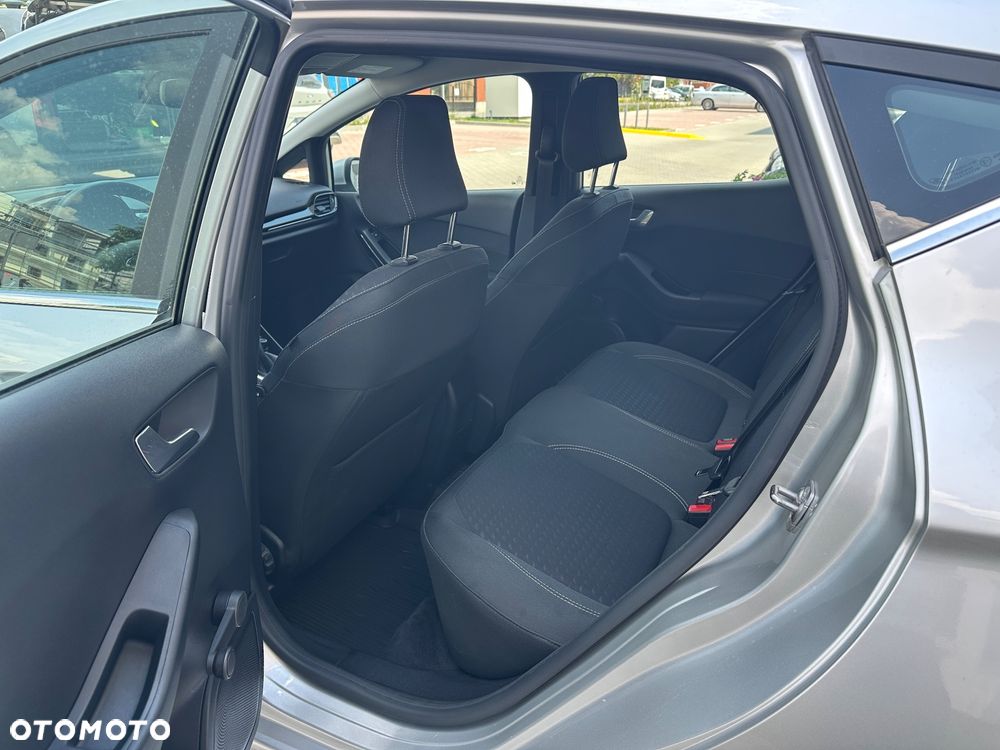 Ford Fiesta 1.1 S&S TITANIUM - 9