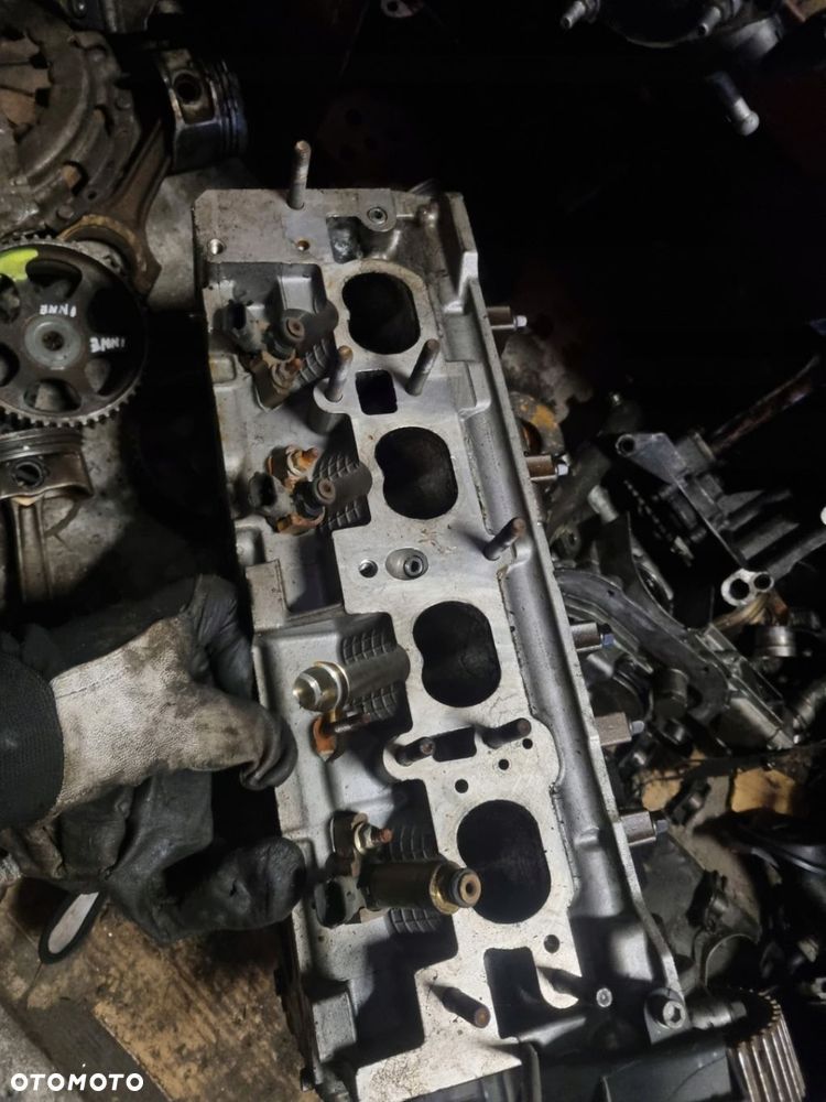 Głowica silnika Alfa Romeo JTS 2.0 55189534 - 2