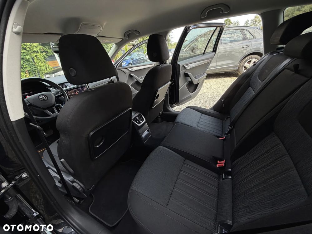 Skoda Octavia 2.0 TSI GPF Ambition DSG - 20