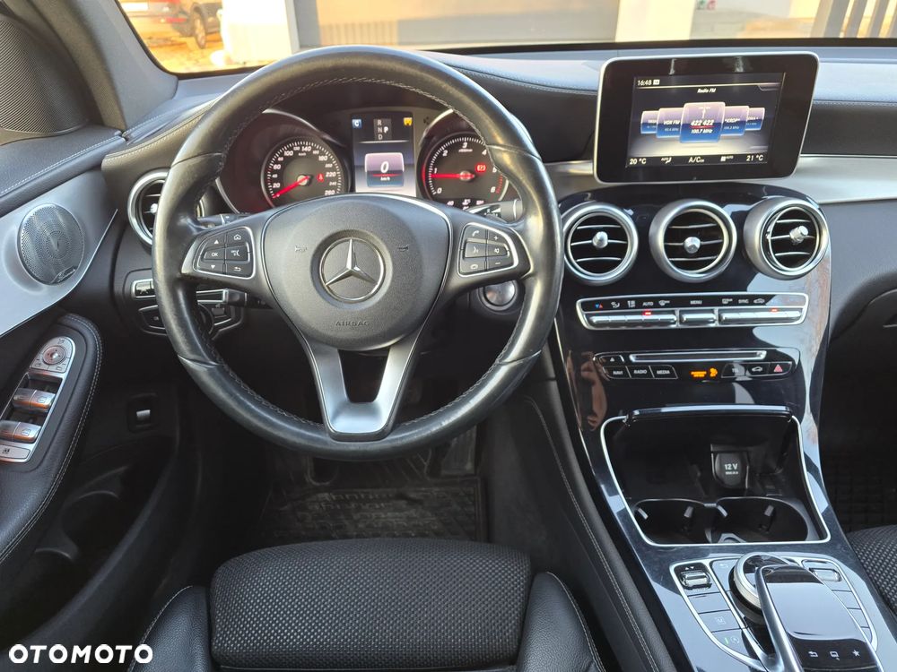 Mercedes-Benz GLC - 26
