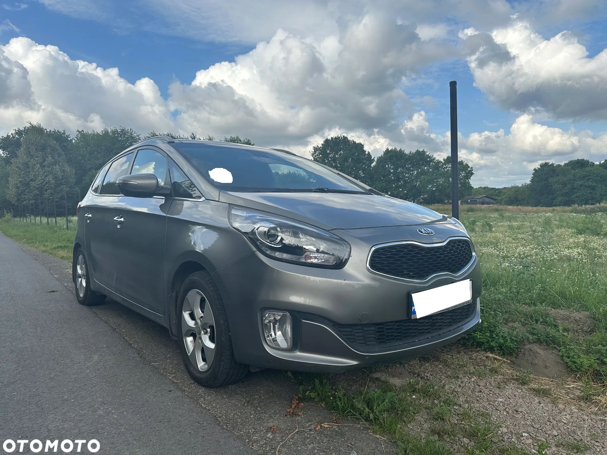 Kia Carens 2.0 GDI L 7os - 1