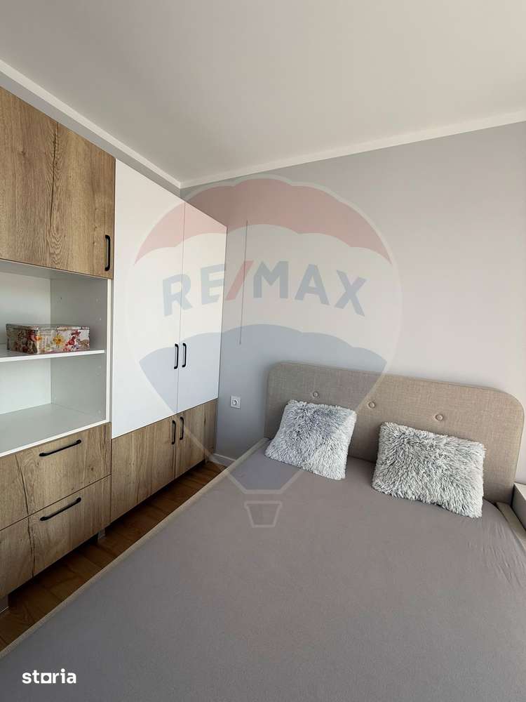 Apartament cu 3 camere de închiriat — fotografia 3