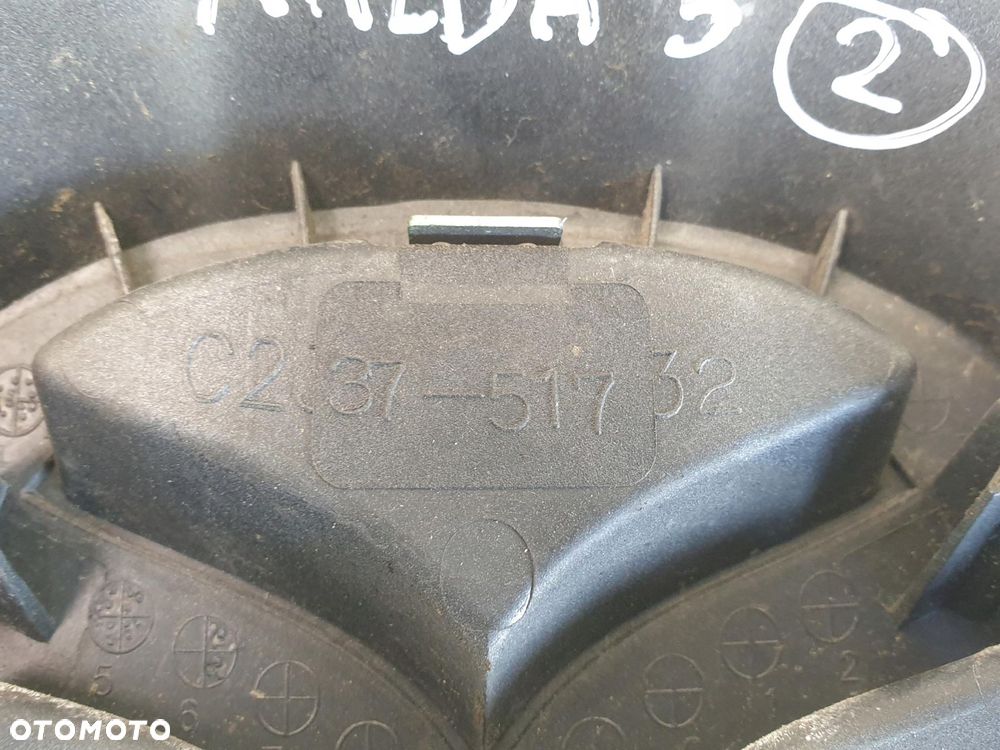 Mazda 5 I 05-10r EMBLEMAT znaczek PRZEDNI PRZÓD - 2