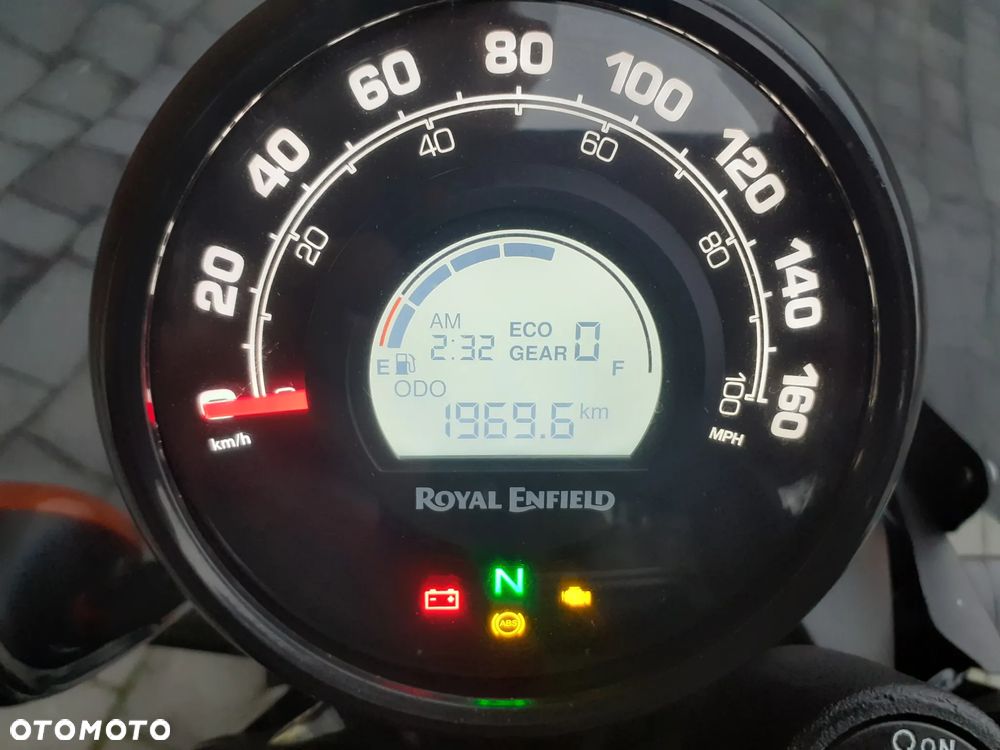 Royal Enfield Meteor - 3