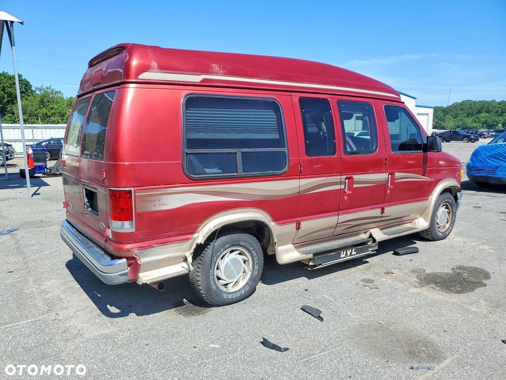 Ford Econoline - 6