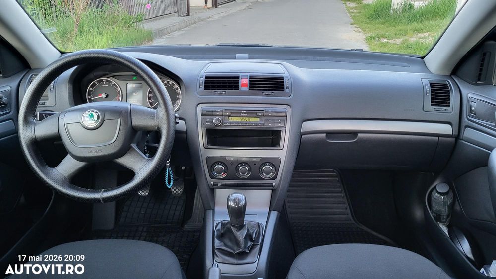 Skoda Octavia 1.4 MPI Drive - 9