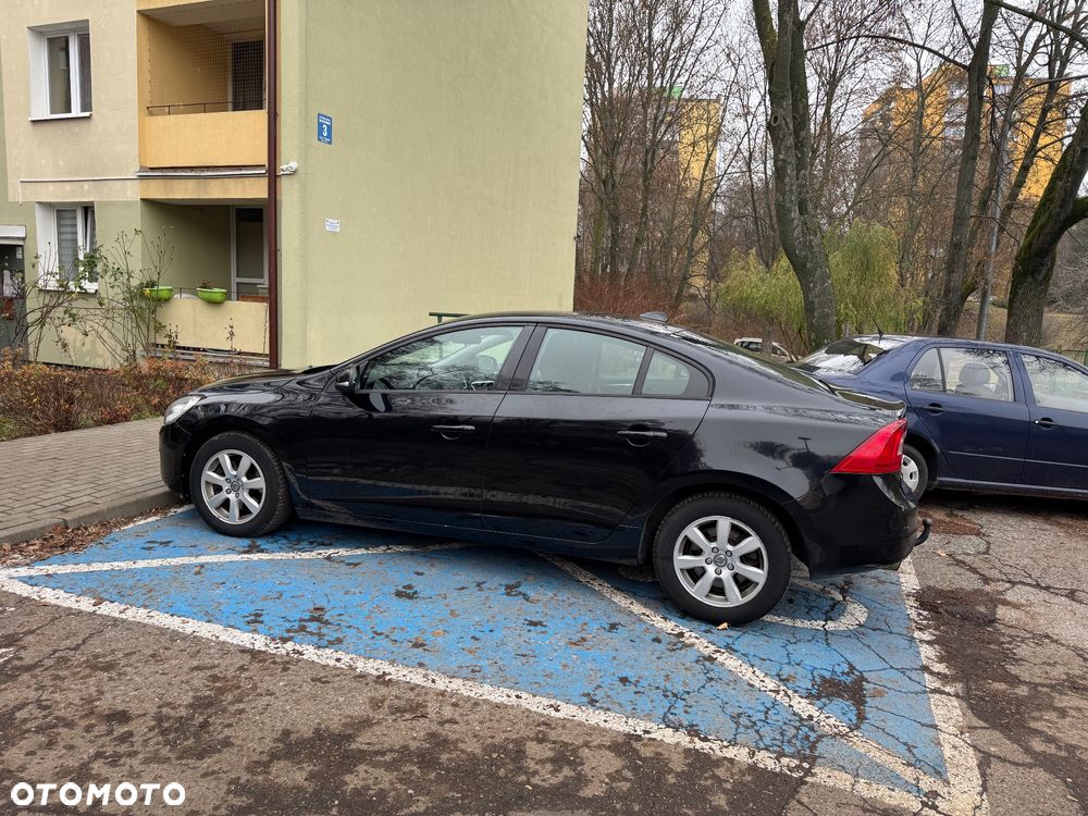 Volvo S60 DRIVe - 4