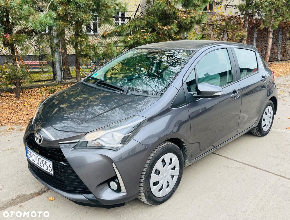 Toyota Yaris 1.5 Dynamic - 3