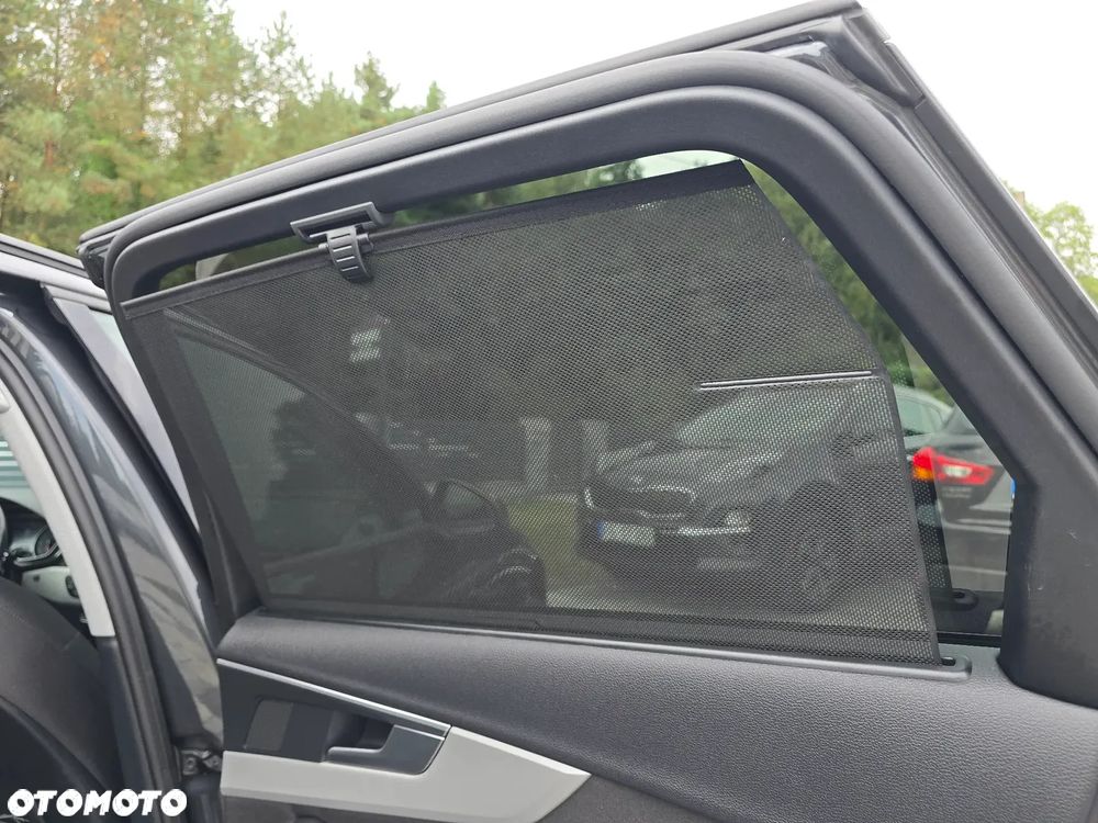 Audi A4 Avant 35 TDI S tronic - 33