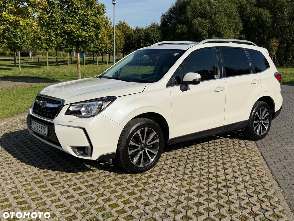 Subaru Forester 2.0 XT Platinum Lineartronic - 2