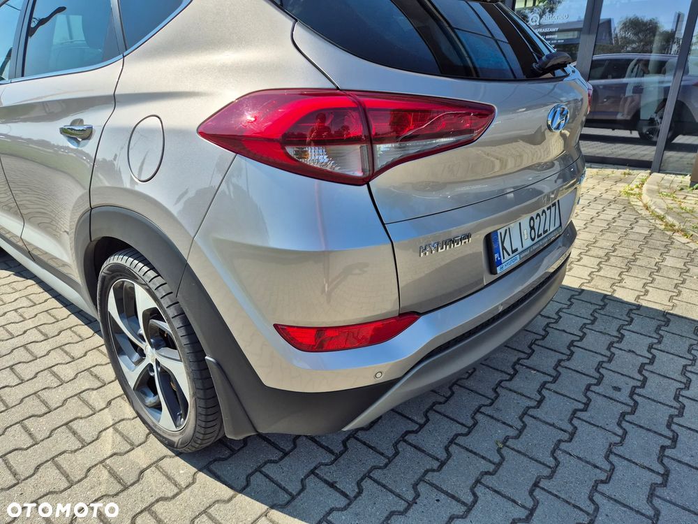 Hyundai Tucson 2.0 CRDI Premium 4WD - 10