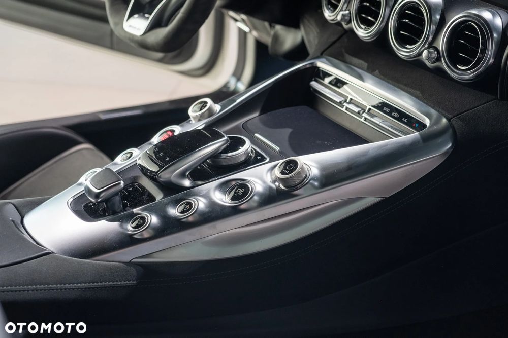 Mercedes-Benz AMG GT S Coupe Speedshift 7G-DCT - 11