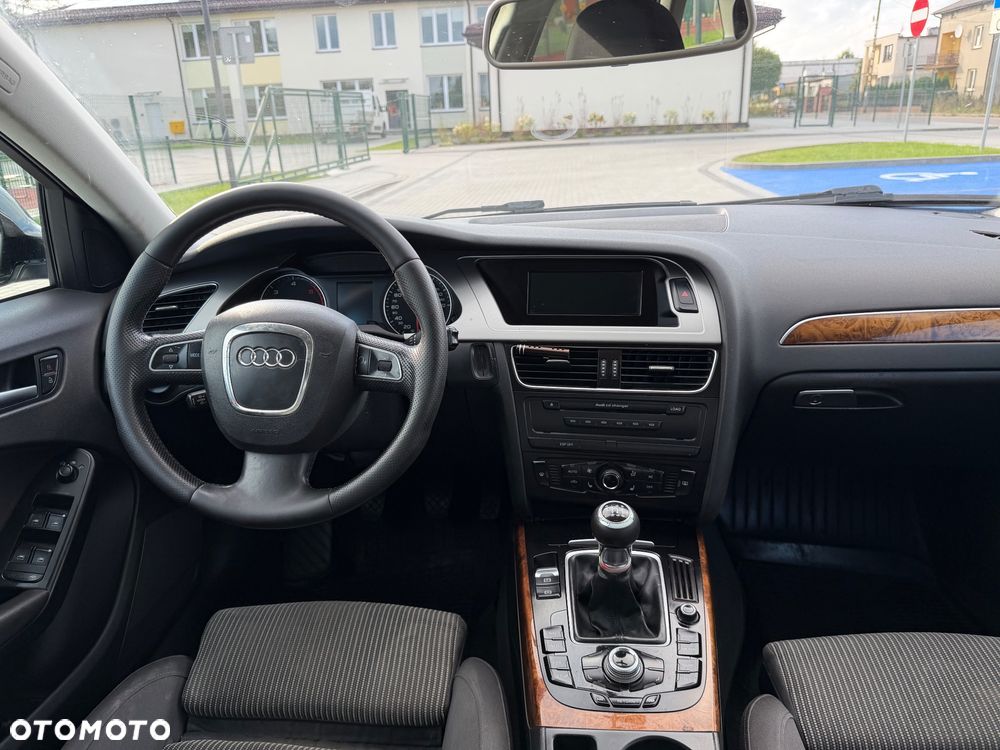 Audi A4 Avant 2.0 TDI DPF S line Sportpaket (plus) - 7