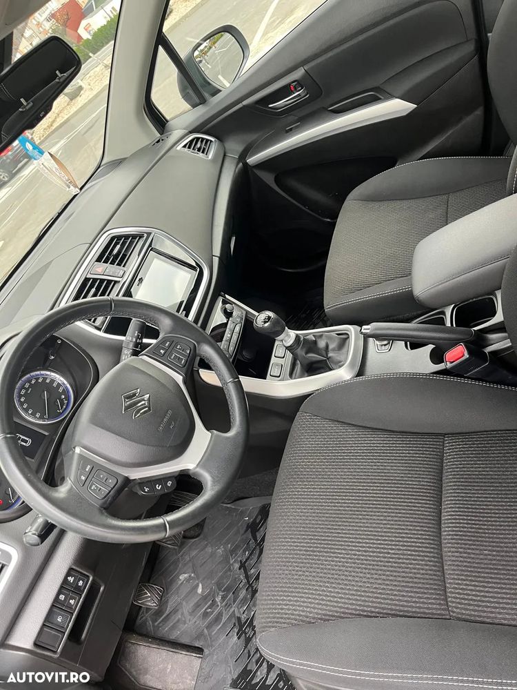 Suzuki SX4 S-Cross 1.4 Boosterjet Mild Hybrid AllGrip Passion - 5