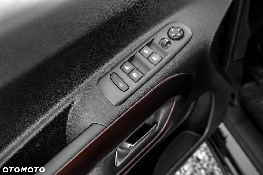 Peugeot Rifter Long 1.5 BlueHDI GT Line S&S - 19