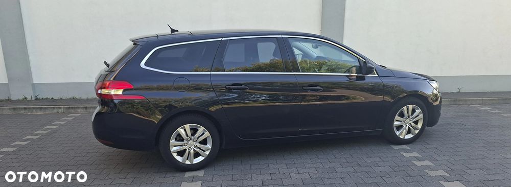 Peugeot 308 1.6 e-HDi Access S&S - 9