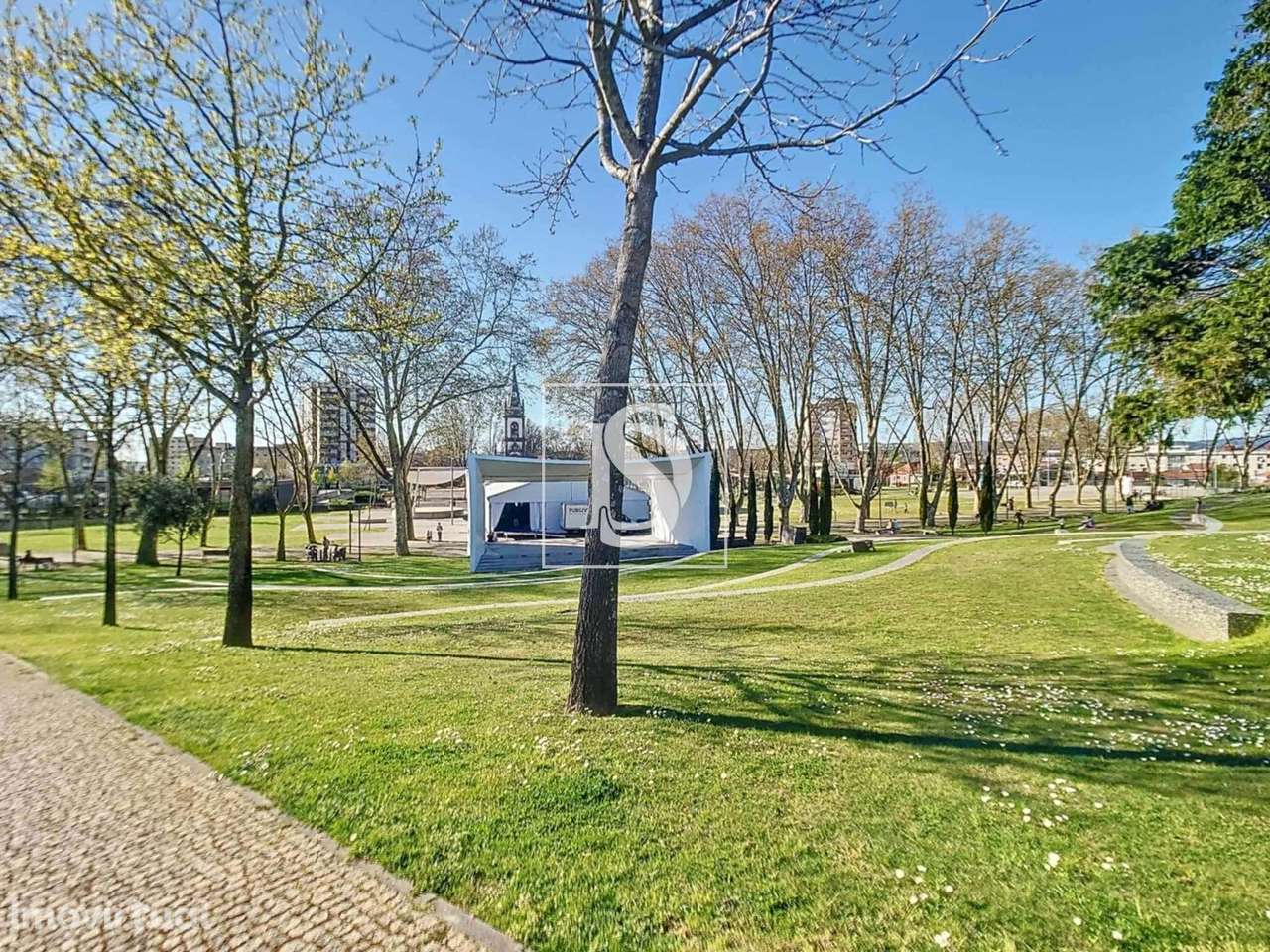 Loja comercial  com uma área bruta de  92m2 muito bem localizado na ci - Grande imagem: 4/28