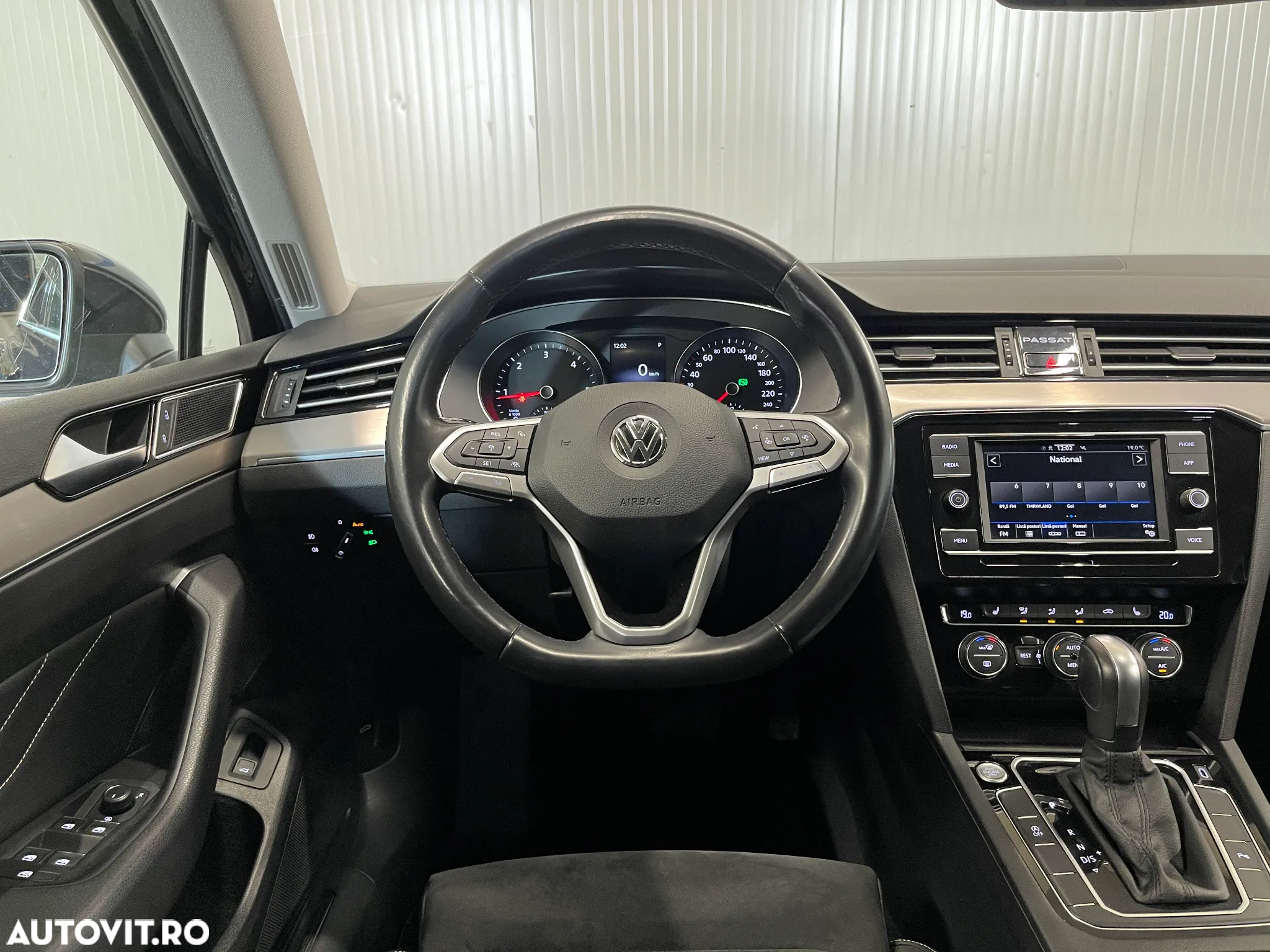 Volkswagen Passat 2.0 TDI DSG Highline - 6