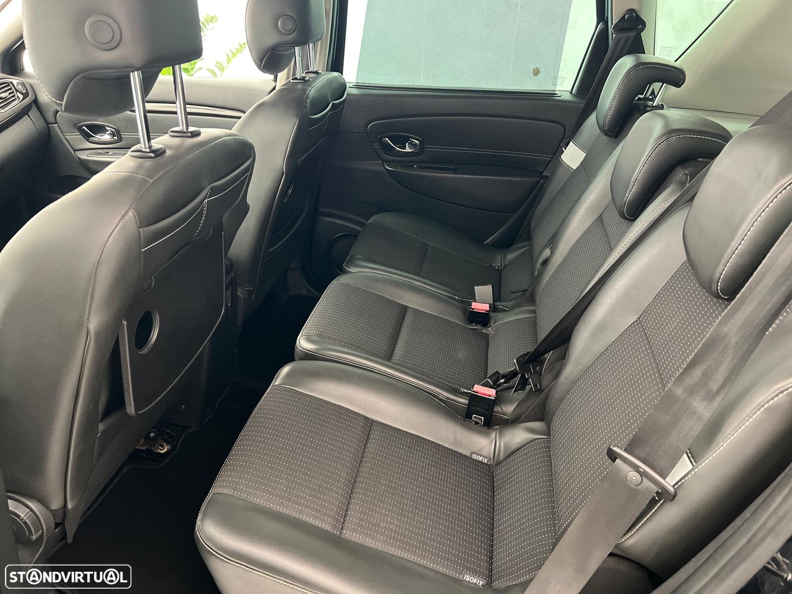 Renault Scénic 1.5 dCi Exclusive SS - 24
