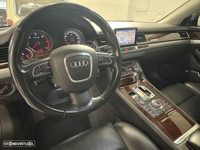 Audi A8 3.0 TDi V6 quattro Tiptronic - 31