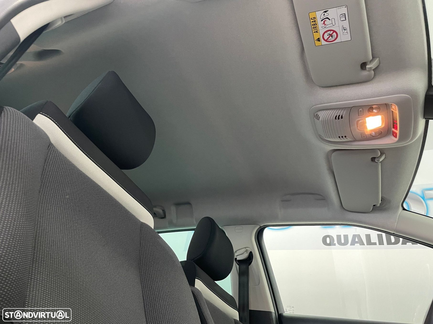 Citroën C3 Aircross 1.2 PureTech Shine - 49