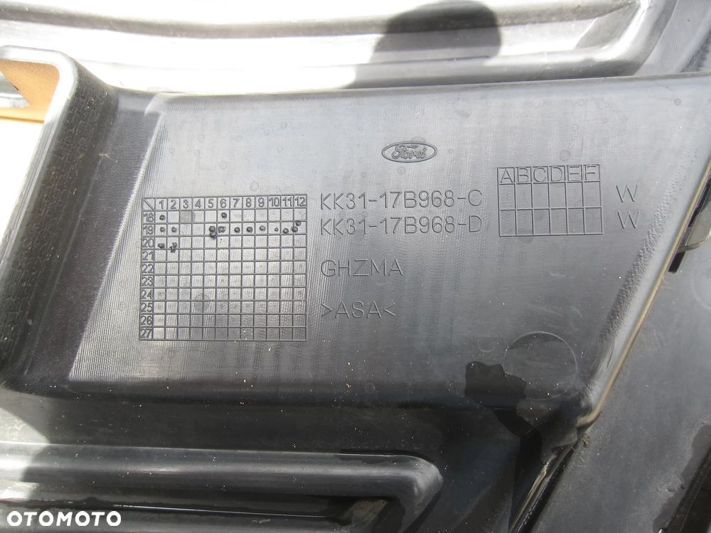 Transit Mk8 lift atrapa grill kk31-17B968-C - 4