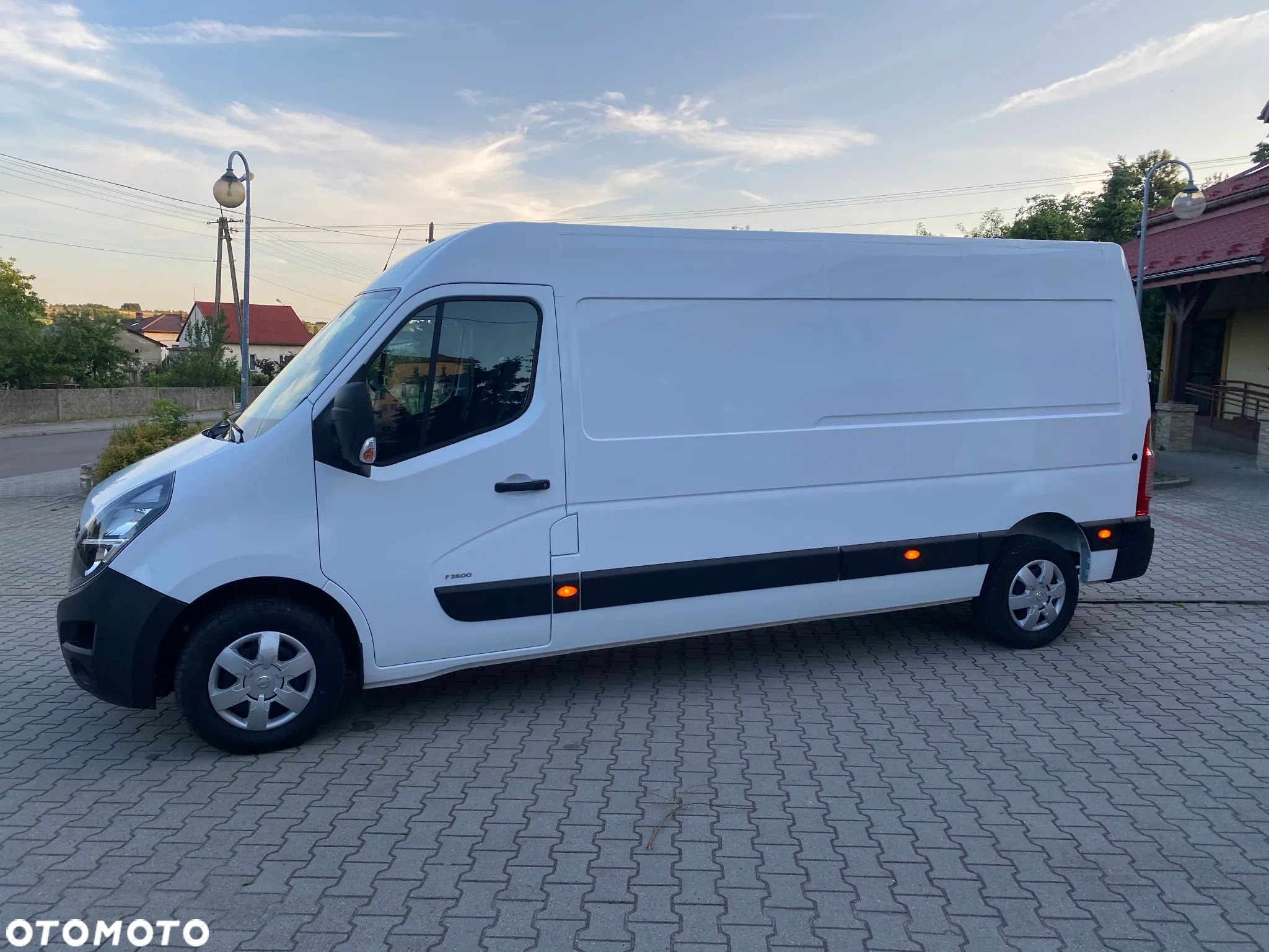 Renault Master - 1