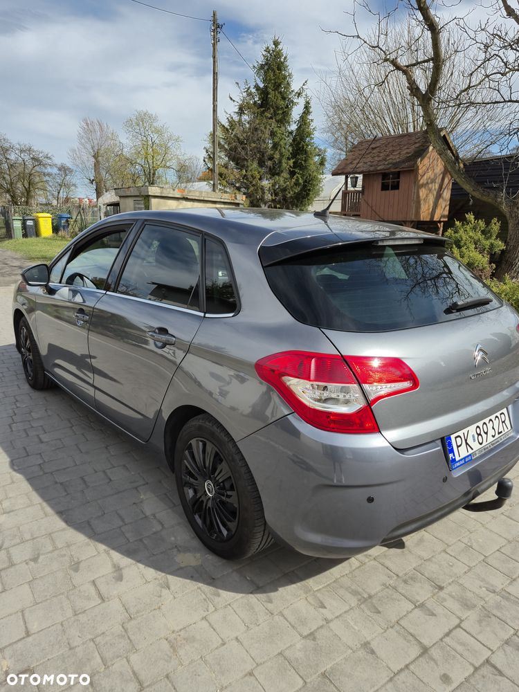 Citroën C4 VTi 120 Attraction - 2