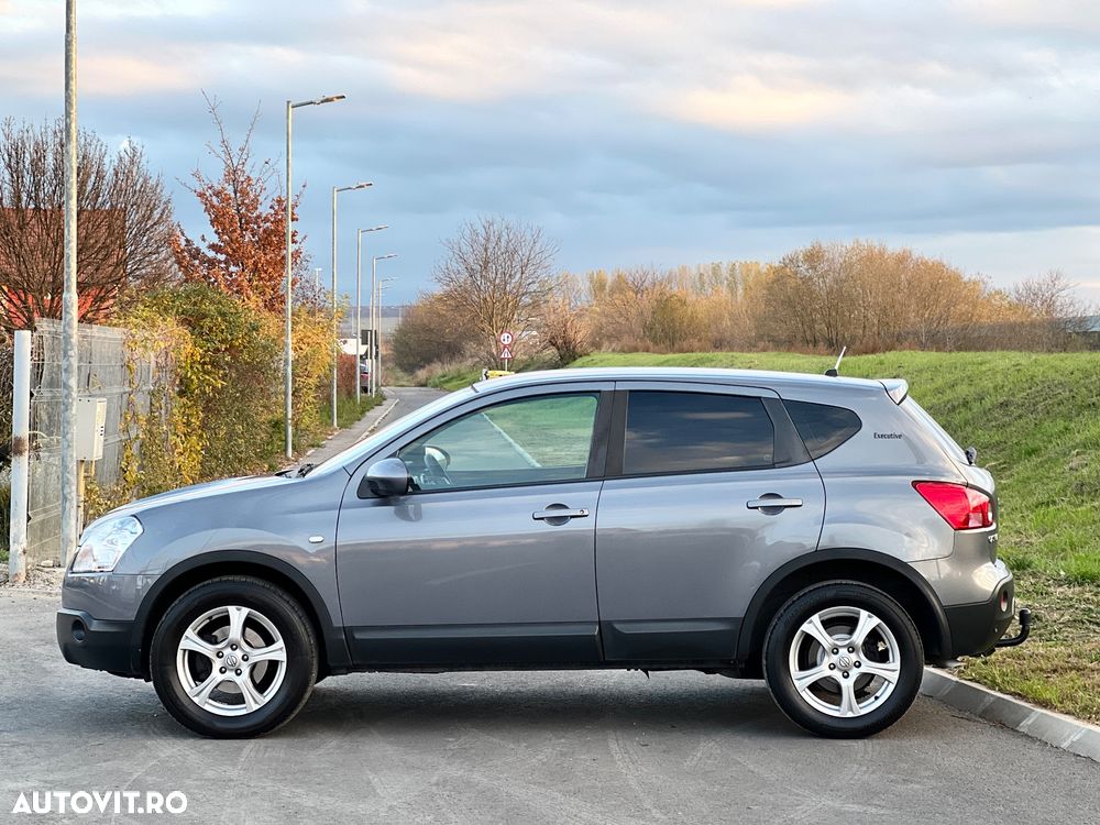 Nissan Qashqai 2.0 DCI DPF Visia - 2