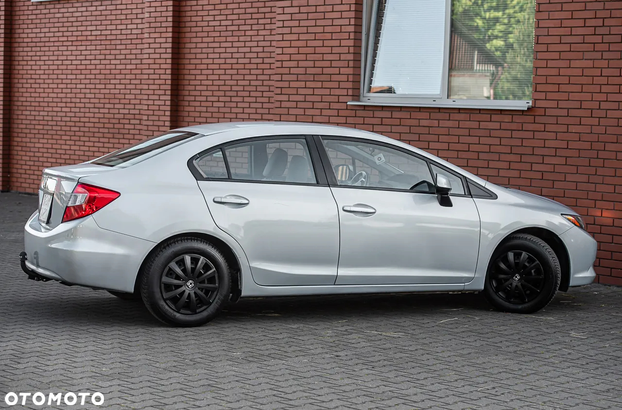 Honda Civic 1.8 Executive - 14