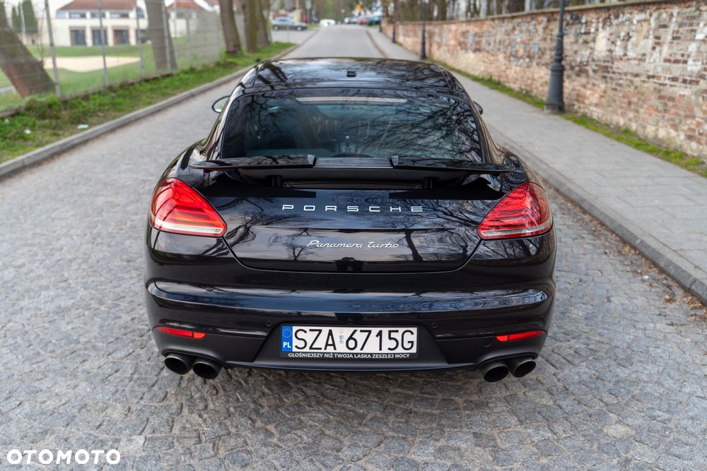 Porsche Panamera Turbo Executive - 7