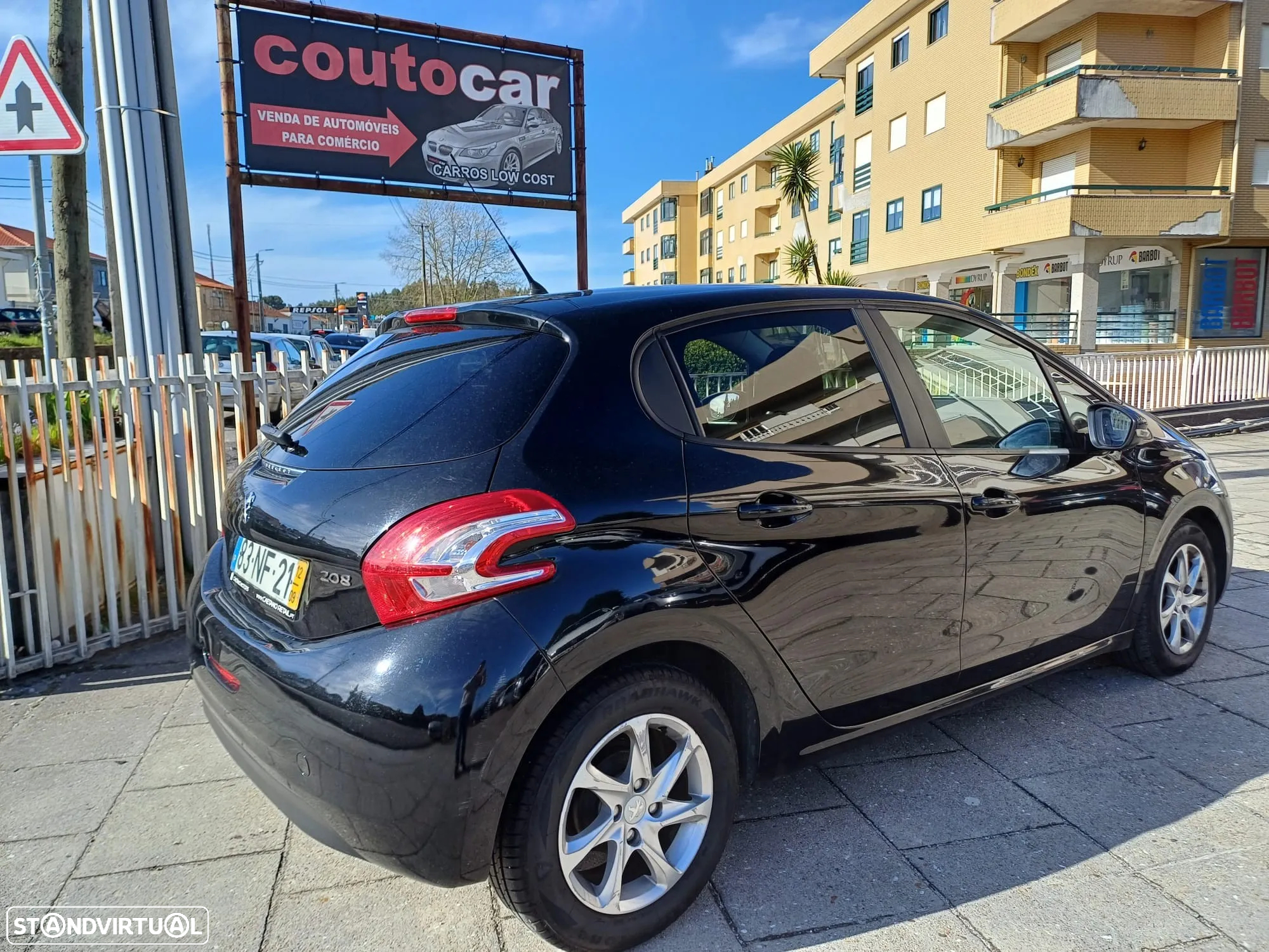 Peugeot 208 1.4 HDi Active - 2
